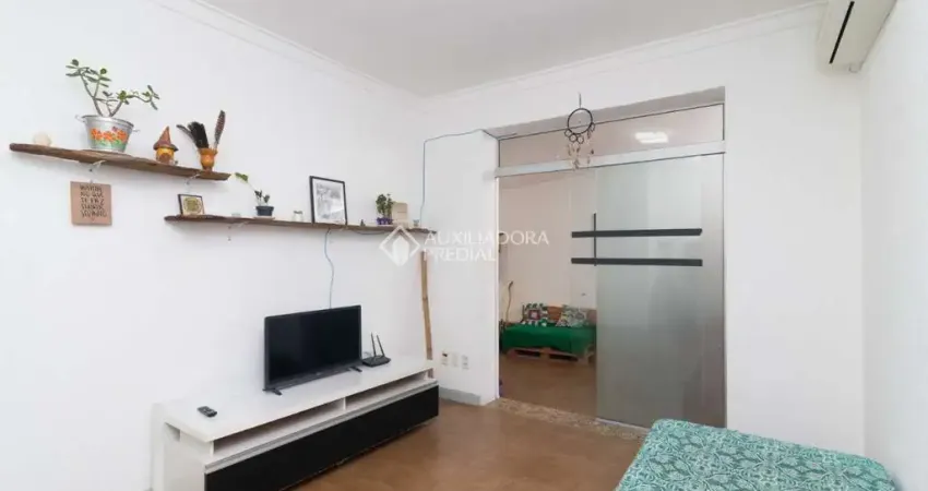 Apartamento com 3 quartos para alugar na Rua Marcílio Dias, 978, Menino Deus, Porto Alegre