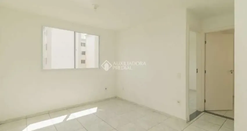 Apartamento com 2 quartos para alugar na Avenida Souza Melo, 1084, Sarandi, Porto Alegre