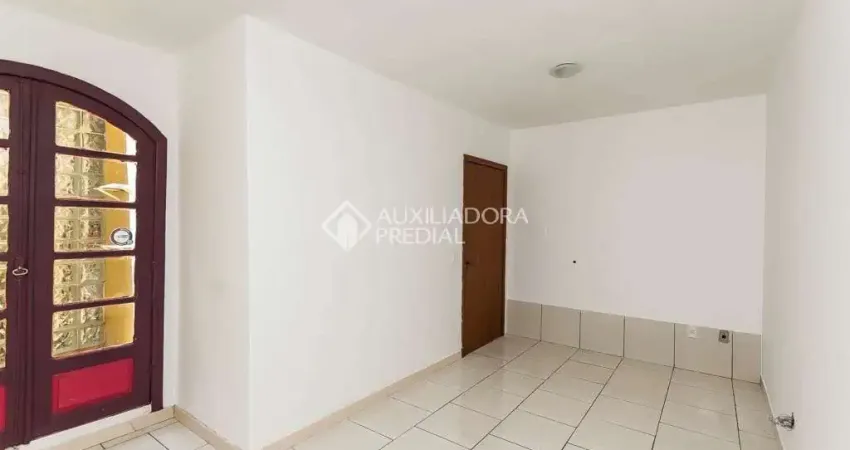 Apartamento com 3 quartos para alugar na Rua Jataí, 351, Cristal, Porto Alegre