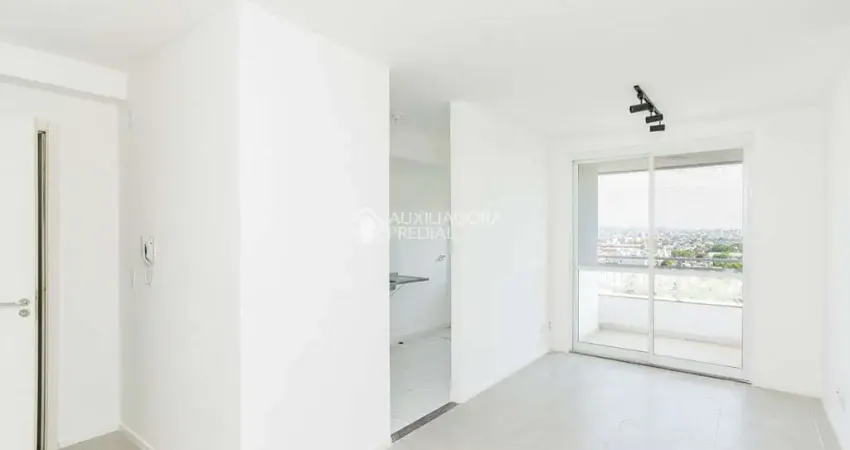 Apartamento com 3 quartos para alugar na Rua Airton Ferreira da Silva, 295, Humaitá, Porto Alegre