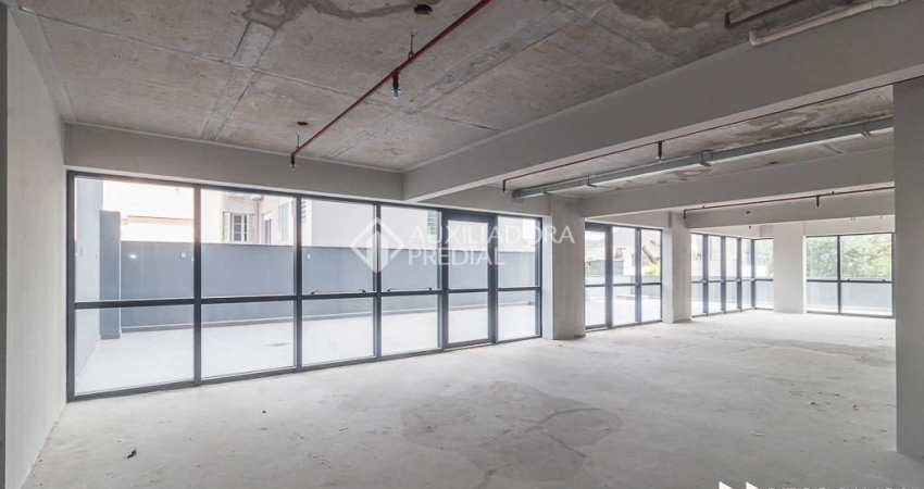 Sala comercial para alugar na Avenida Cristóvão Colombo, 1800, Floresta, Porto Alegre