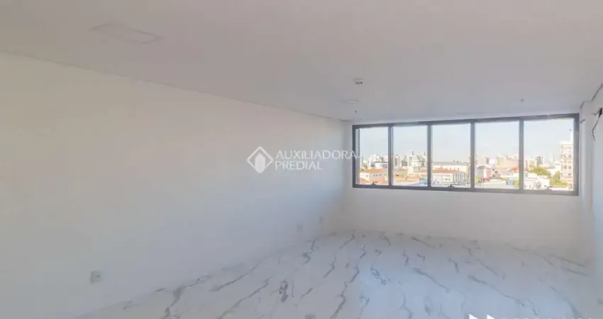 Sala comercial para alugar na Avenida Assis Brasil, 2827, Cristo Redentor, Porto Alegre
