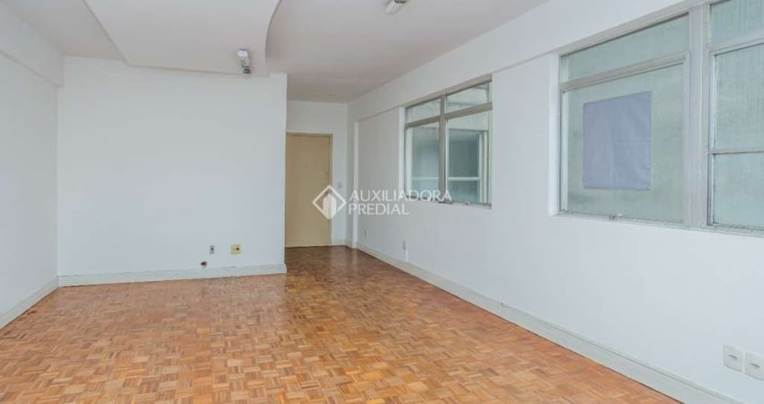 Sala comercial para alugar na Avenida São Pedro, 844, São Geraldo, Porto Alegre