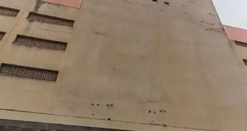 Sala comercial para alugar na Rua Chaves Barcelos, 36, Centro Histórico, Porto Alegre