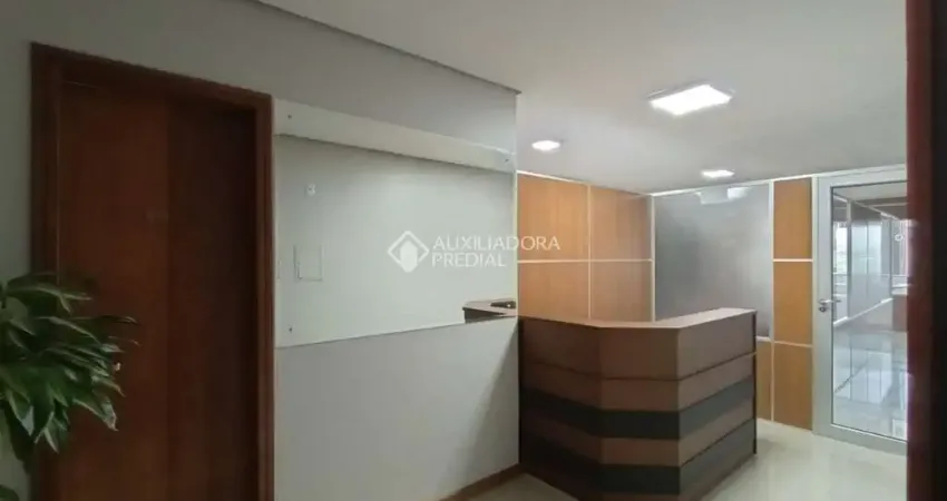 Sala comercial para alugar na Rua Tenente-Coronel Fabrício Pilar, 770, Mont Serrat, Porto Alegre