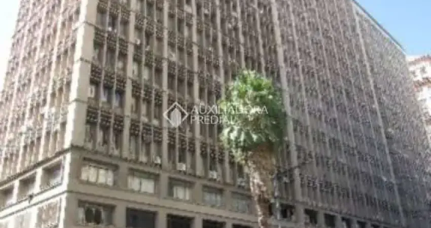 Sala comercial para alugar na Avenida Borges de Medeiros, 328, Centro Histórico, Porto Alegre