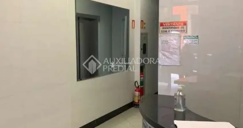 Sala comercial para alugar na Rua Doutor Flores, 323, Centro Histórico, Porto Alegre