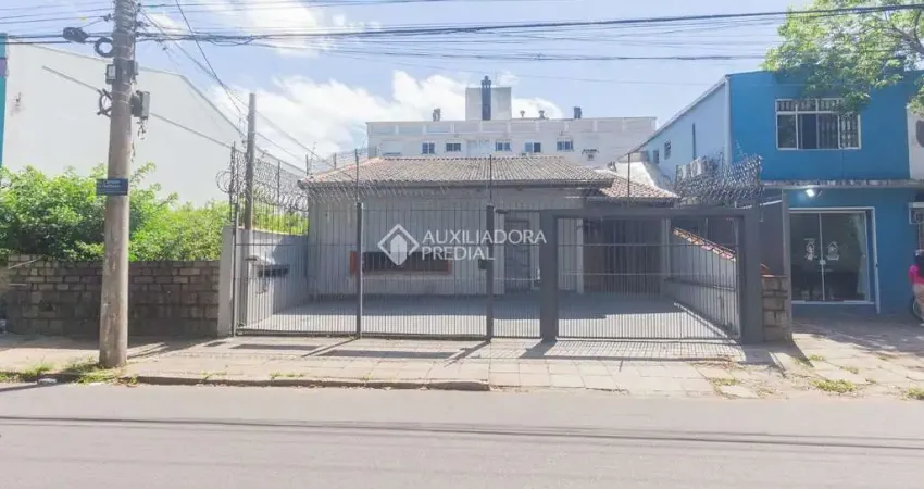 Casa comercial para alugar na Avenida Carneiro da Fontoura, 296, Jardim São Pedro, Porto Alegre
