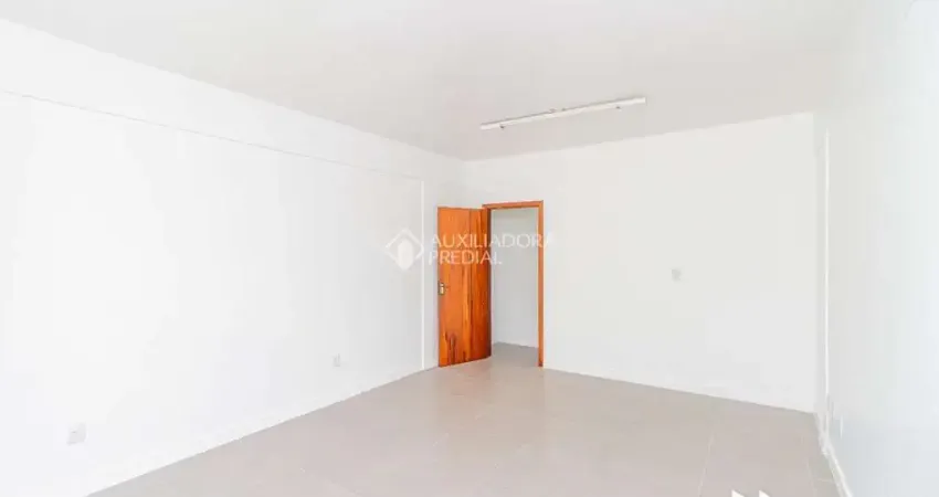 Sala comercial para alugar na Rua José de Alencar, 207, Menino Deus, Porto Alegre