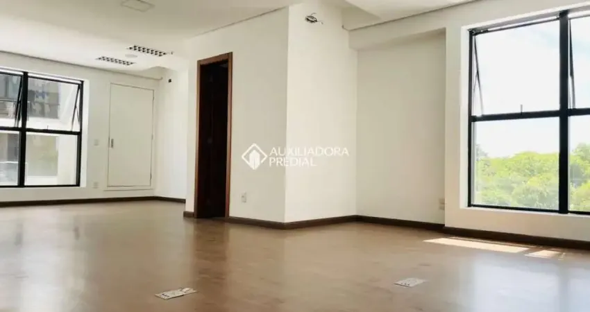 Sala comercial para alugar na Avenida Praia de Belas, 2174, Praia de Belas, Porto Alegre