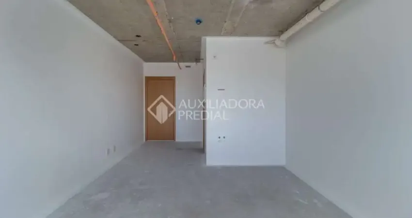 Sala comercial para alugar na Avenida Assis Brasil, 2827, Passo da Areia, Porto Alegre