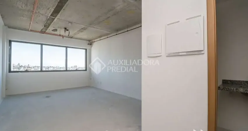 Sala comercial para alugar na Avenida Assis Brasil, 2827, Passo da Areia, Porto Alegre