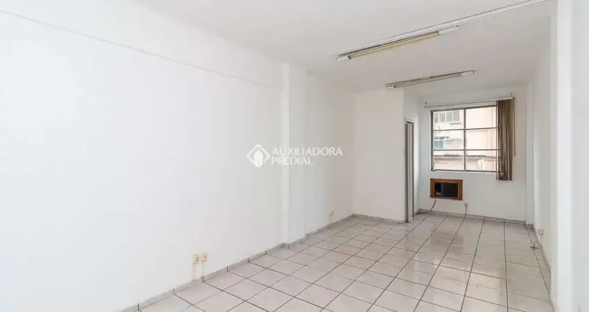 Sala comercial para alugar na Rua Vigário José Inácio, 371, Centro Histórico, Porto Alegre