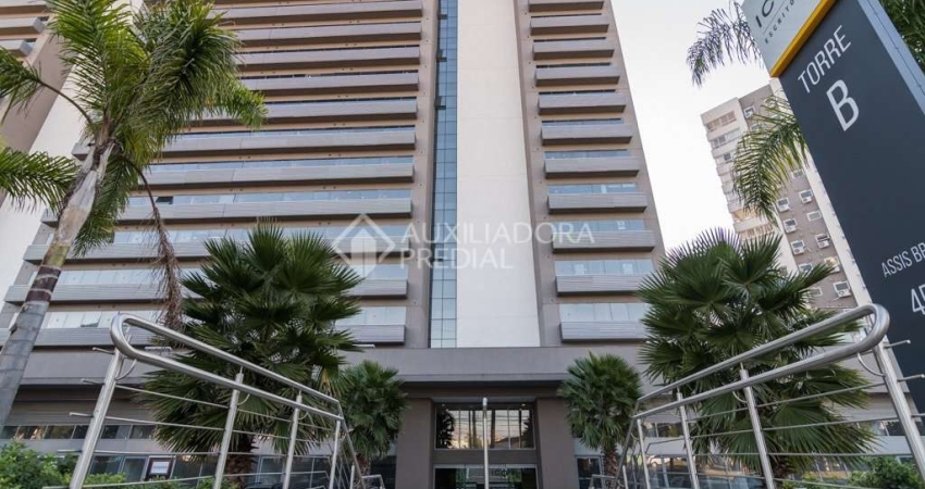 Sala comercial para alugar na Avenida Assis Brasil, 4500, São Sebastião, Porto Alegre
