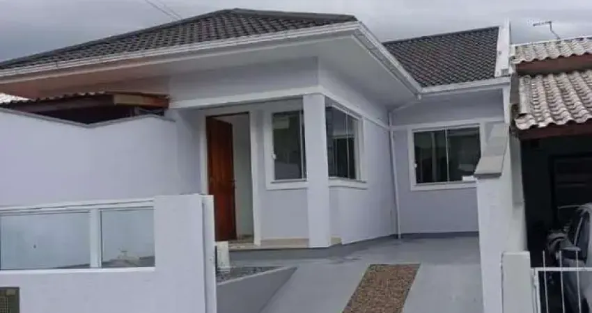 Casa com 2 quartos à venda na Rua Saudi Duarte, Centro, Palhoça