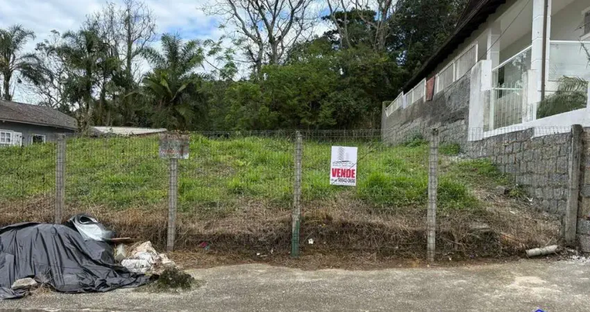 Terreno à venda na Rua Mário Estevão dos Santos, Ponta de Baixo, São José