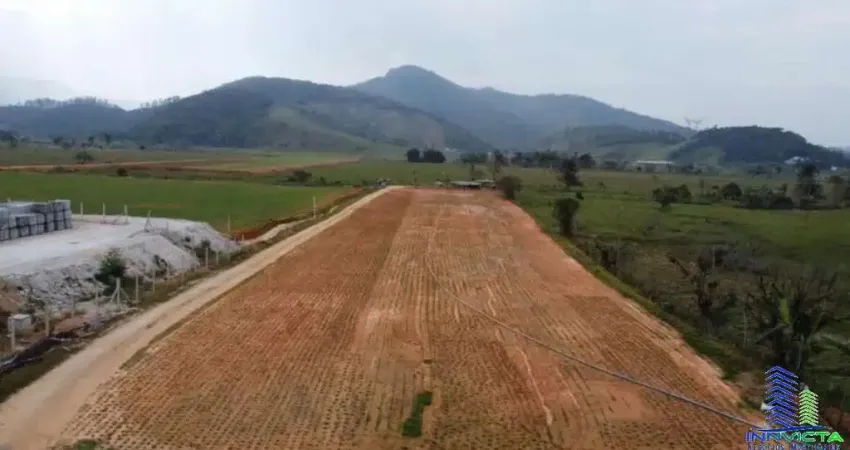 Terreno comercial à venda na Rua Argentina Silva, Três Riachos, Biguaçu