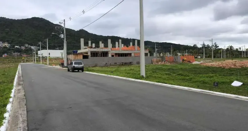Terreno à venda na Rodovia Armando Calil Bulos, Vargem do Bom Jesus, Florianópolis