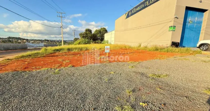 TERRENO À VENDA NA AVENIDA SIQUEIRA CAMPOS - UVARANAS