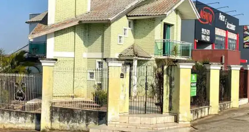 Casa com 3 quartos à venda na Rua Padre Roberto Bonk, Colônia Dona LuÍza, Ponta Grossa