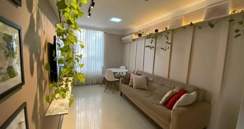 Apartamento com 2 quartos à venda na Zona 06, Maringá