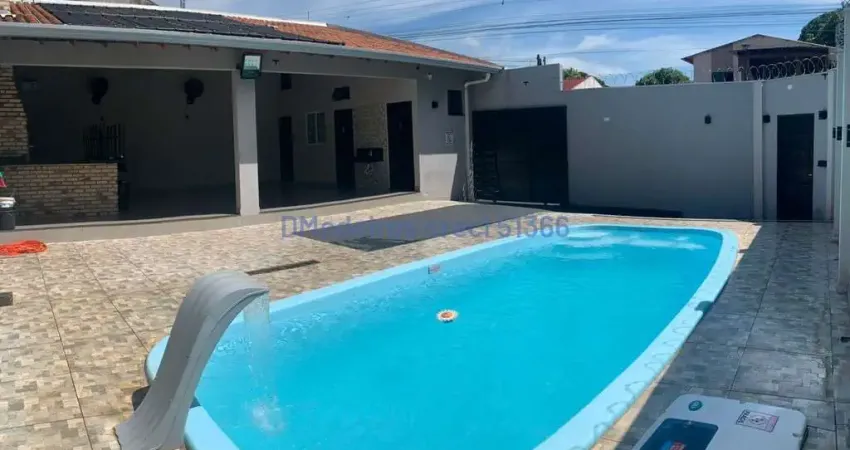 Casa à venda no Parque Hortência, Maringá