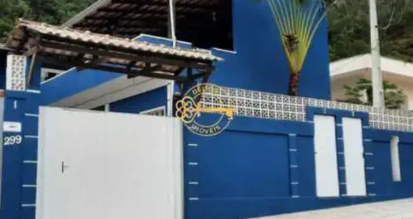 Casa com 06 dormitórios sendo 01 suíte à venda, 300 m² por r$ 2.200.000,00 - fazenda - itajaí/sc