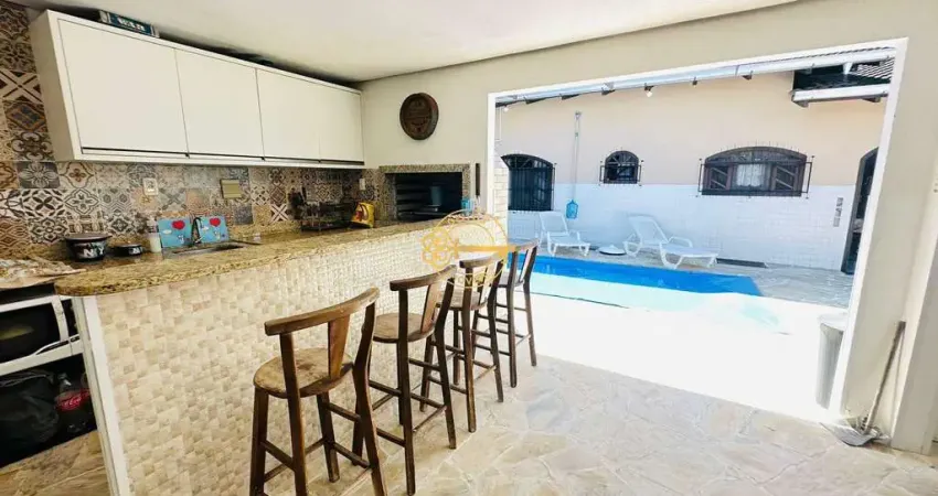 Casa com 03 dormitórios sendo 01 suíte à venda, 160 m² por r$ 795.000,00 - cordeiros - itajaí/sc