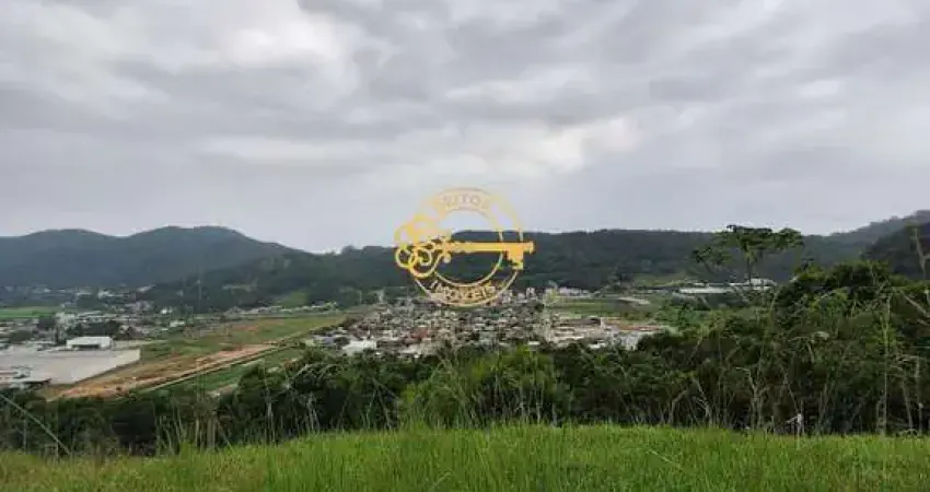 Terreno com vista panorâmica no bairro nova esperança, balneário camboriú - alto do morro