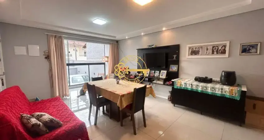 Apartamento semimobiliado em são joão, itajaí - 2 dormitórios, suíte, sacada com churrasqueira