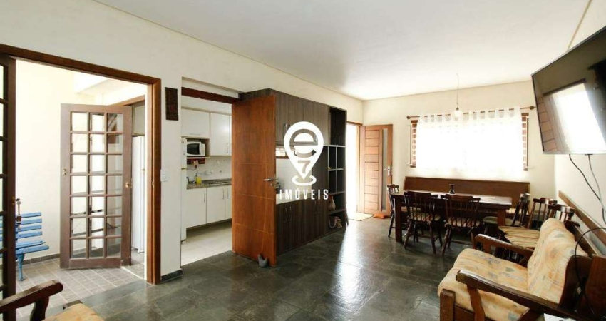 CASA TERREA COM 2 DORMITORIOS SENDO 1 SUITE