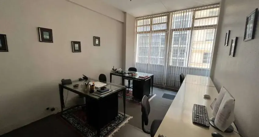 Sala comercial à venda na Rua Conselheiro Crispiniano, República, São Paulo