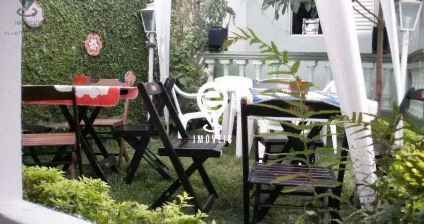 Casa à venda, 3 quartos, 2 vagas, Jardim Oriental - São Paulo/SP
