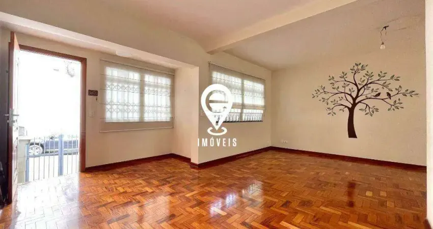 Sobrado à Venda na Saúde – 350m do Metrô | 240m² de Conforto e Espaço