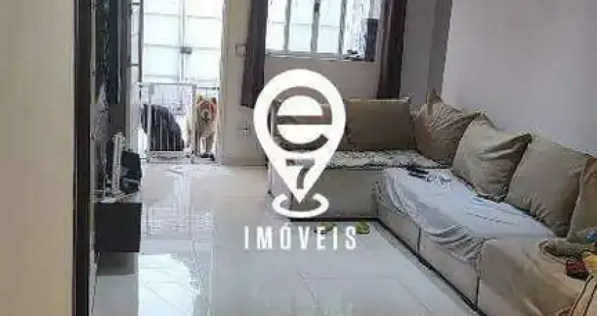 EXCELENTE CASA PARA VENDA DE 2 SUITES NA SAÚDE !