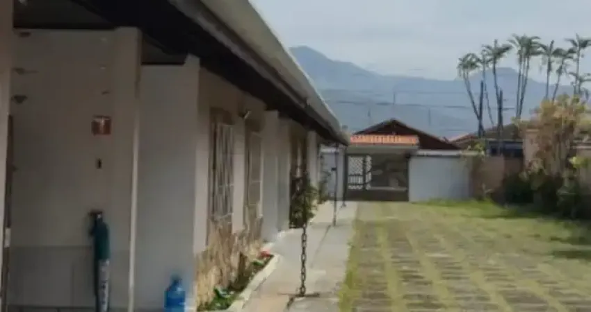 Casa em condomínio fechado com 2 quartos à venda na Rua Poços de Caldas, 355, Jardim Imperador, Praia Grande