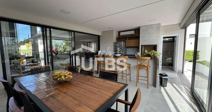 Casa em Condomínio com 318,71m² 3 quartos à venda no Cyrela Buritis