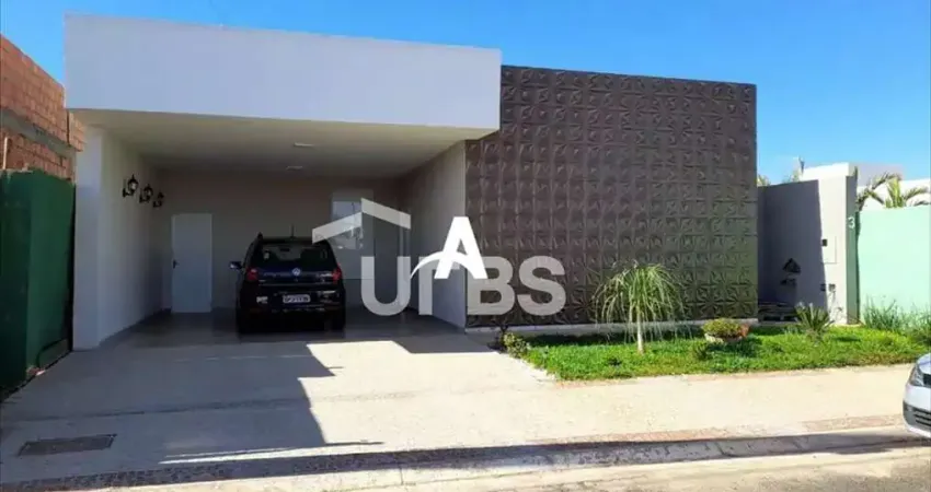 Casa em condomínio fechado com 3 quartos à venda na Rua Professora Maria Célia Cence, Shopping Park, Uberlândia