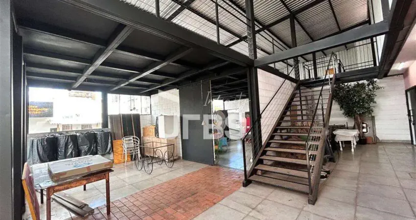 Imóvel comercial com 312m² à venda no bairro Osvaldo Rezende
