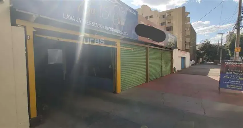 Casa à venda na Rua 3, Setor Oeste, Goiânia