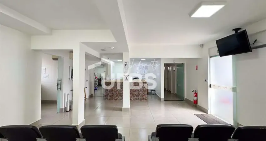 Vendo imóvel comercial gerando renda ( Laboratorio ) 400m2 Area privada, 470m2 de Area Total, 6 salas