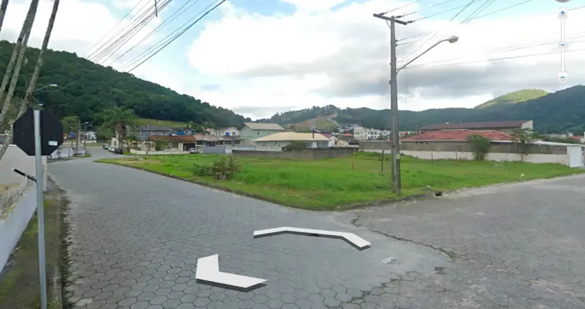 Lote com 360 metros em biguaçu com viabilidade de 10 pavimentos