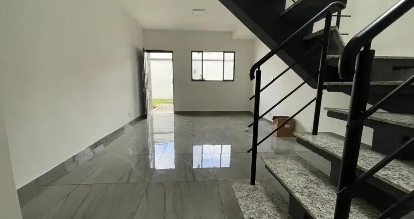 Casa com 2 quartos à venda na Rua Fernando de Noronha, Jardim Santa Helena, Poá