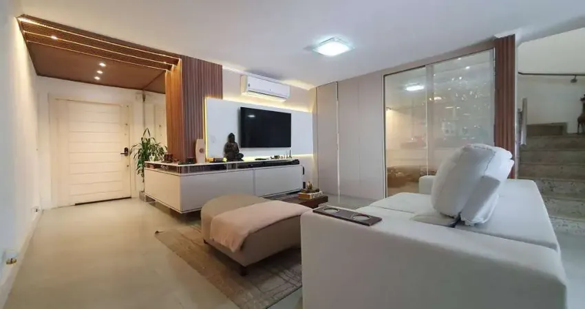 Casa com 3 quartos à venda na Vila Nova, Porto Alegre