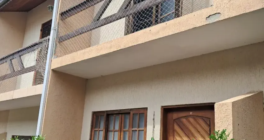Sua CASA em condominio Vilagio, com 2 dormitorios e preço imbatível chehou