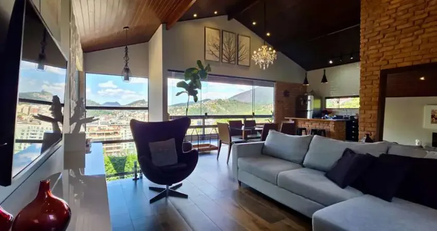 Casa para Venda em Teresópolis, Agriões, 3 dormitórios, 1 suíte, 3 banheiros, 1 vaga