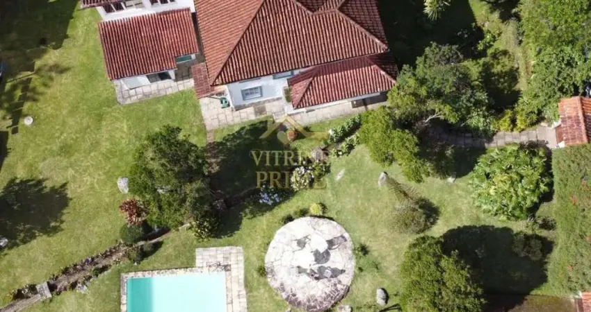Casa para Venda em Teresópolis, Parque do Ingá, 3 dormitórios, 2 banheiros, 1 vaga
