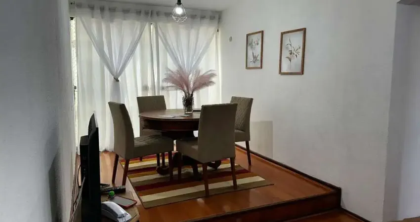 Apartamento com 2 dormitórios à venda, 54 m² por R$ 220.000 - Vila Valqueire - Rio de Janeiro/RJ