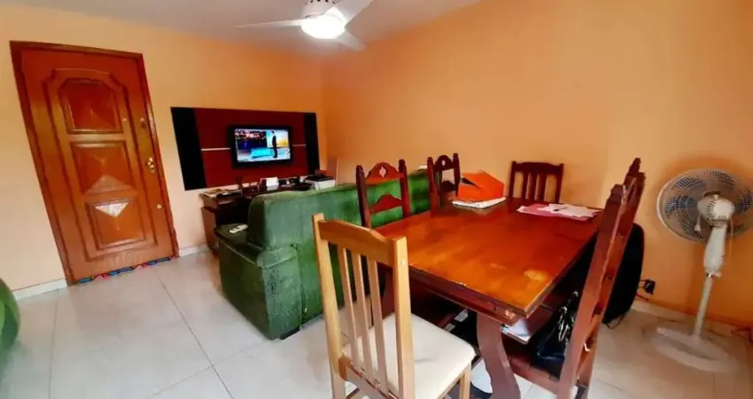 Apartamento com 3 dormitórios à venda, 73 m² por R$ 200.000 - Praça Seca - Rio de Janeiro/RJ
