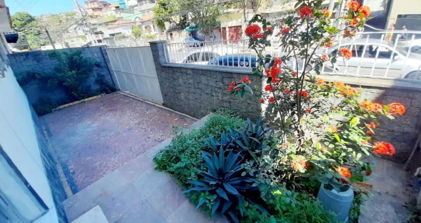 Apartamento com 2 dormitórios à venda, 73 m² por R$ 300.000 - Vila Valqueire - Rio de Janeiro/RJ
